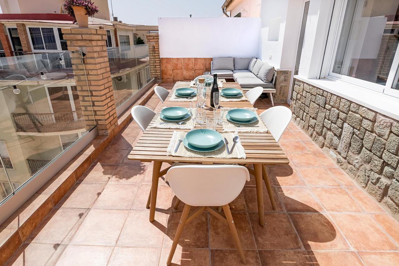 Homey Apt- Atico Con Vistas A La Catedral Malaga Exterior photo